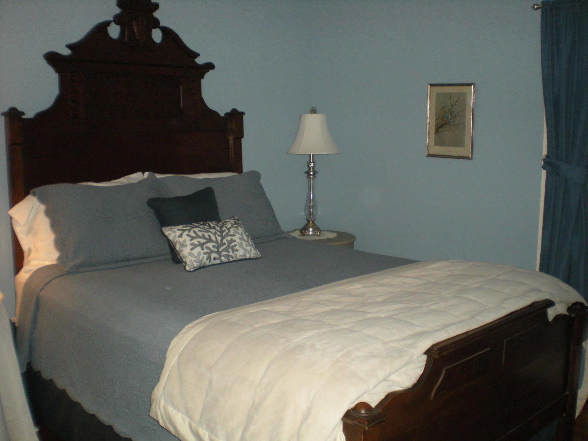 The Fox And The Grapes Bed and Breakfast Lodi Buitenkant foto