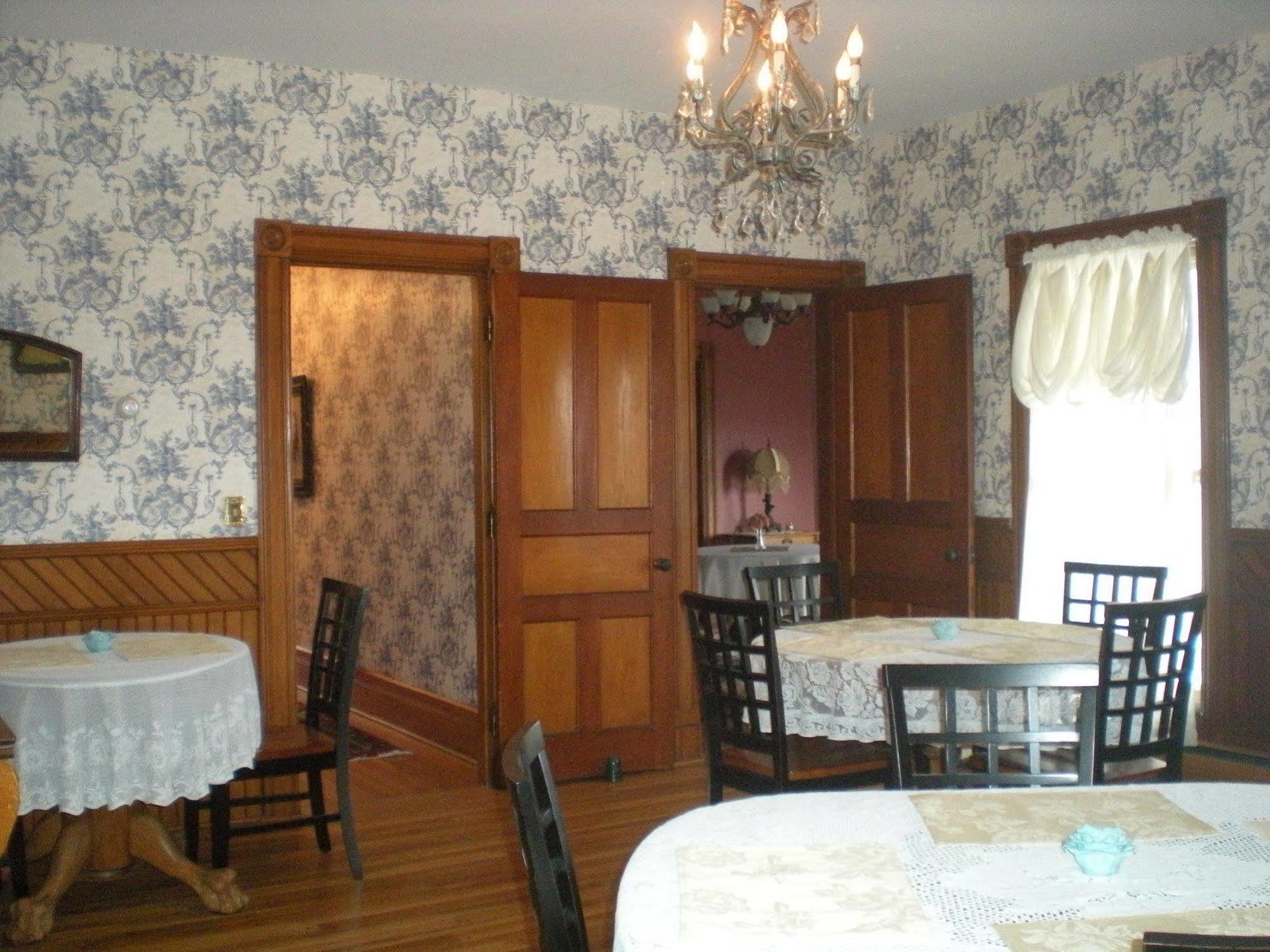 The Fox And The Grapes Bed and Breakfast Lodi Buitenkant foto